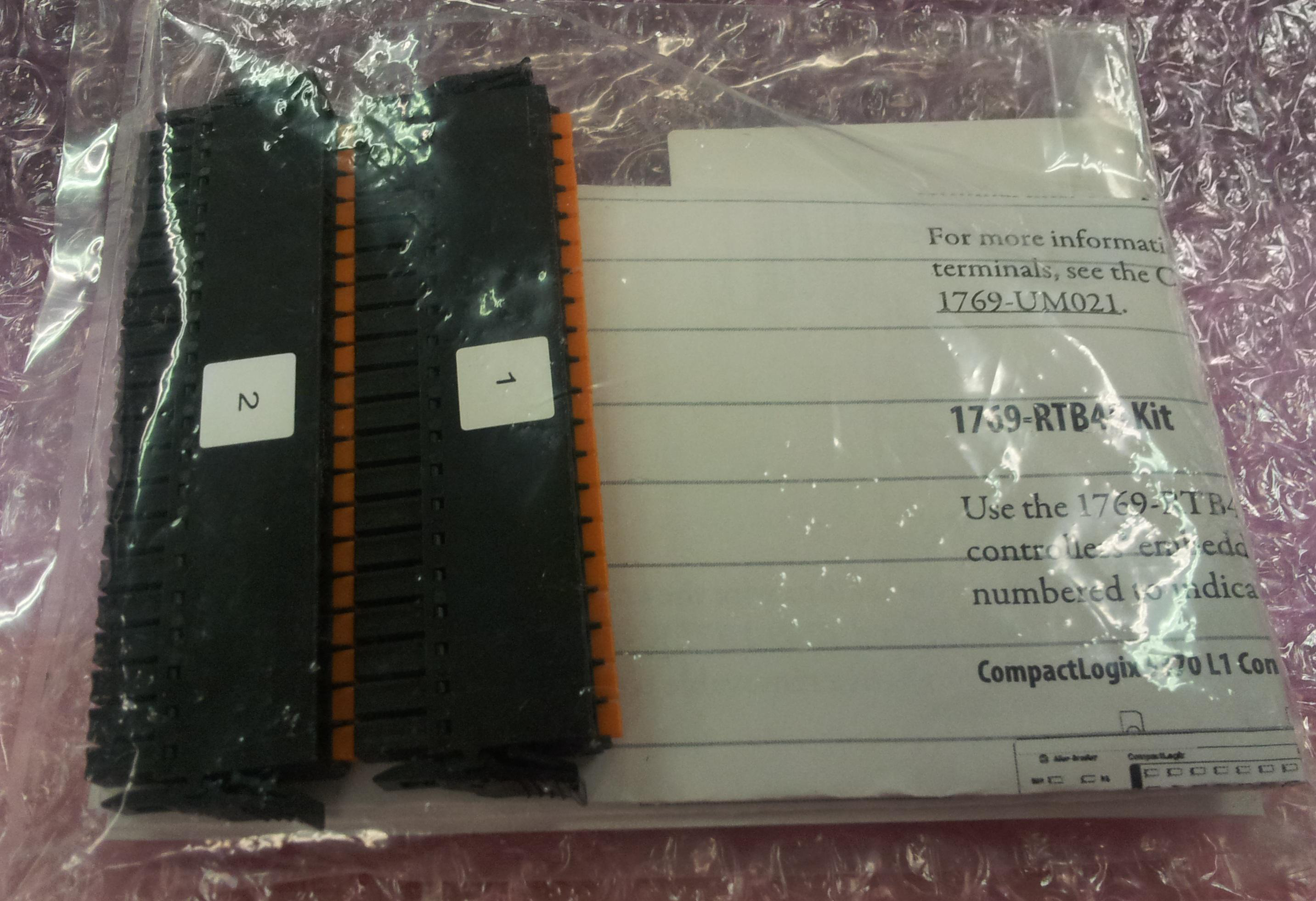 Product image for Kit terminal removable for CompactLogix 5370 L2-controllers
