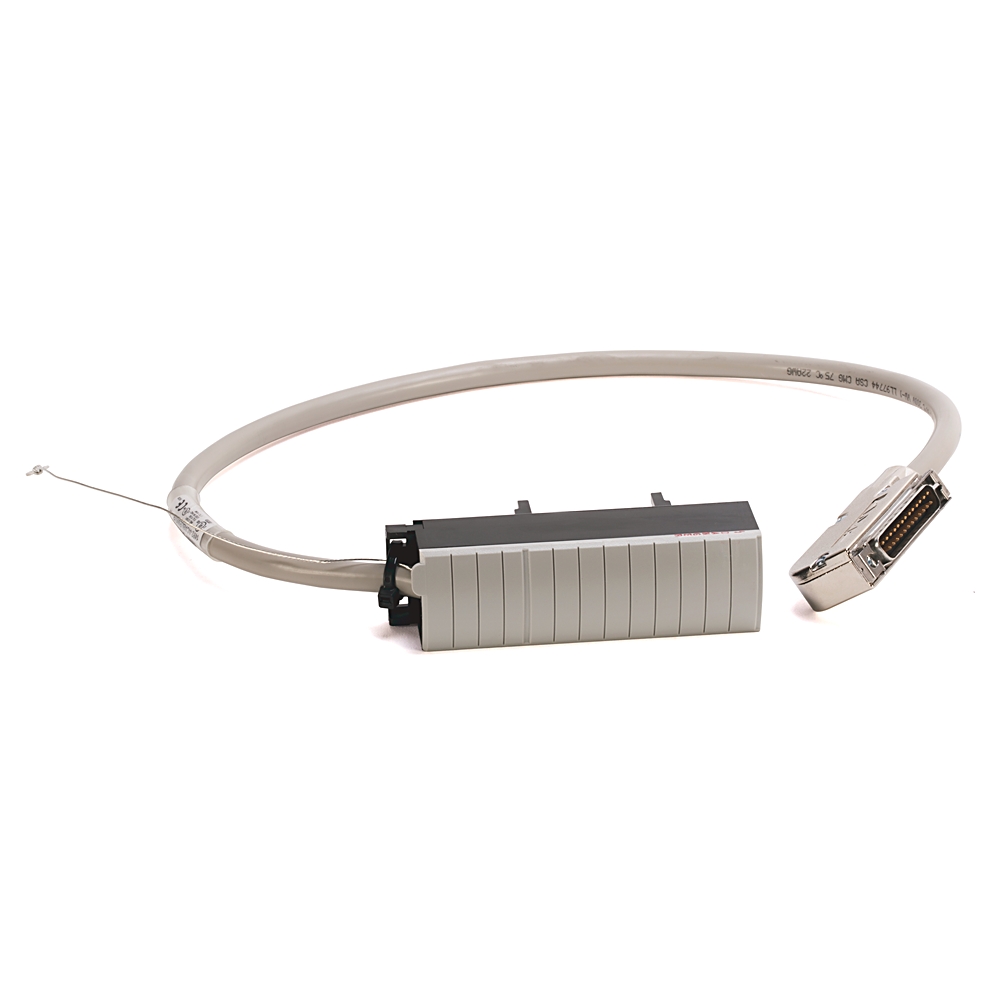 Product image for ABRA 1492-ACABLE005UD CABLE 0.5MTR FOR 1756-IF16