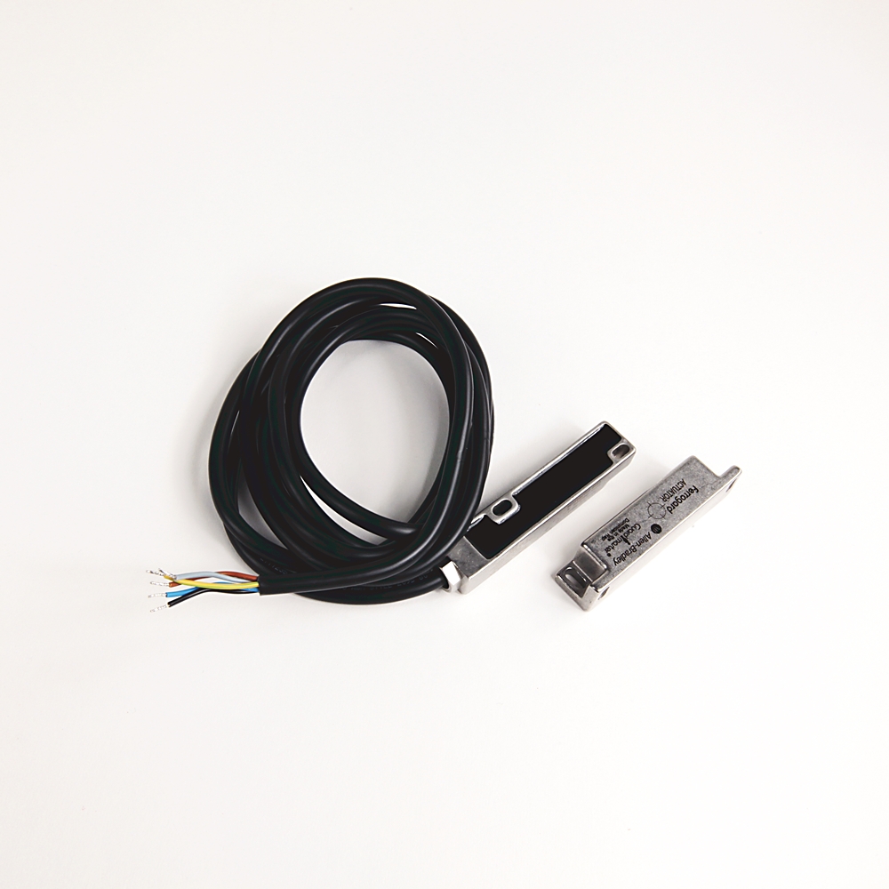 Product image for Guardmaster 440N Non Contact Switch