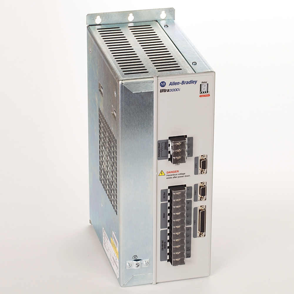 Product image for Drive servo multi-axis high voltage 7/14A 400V