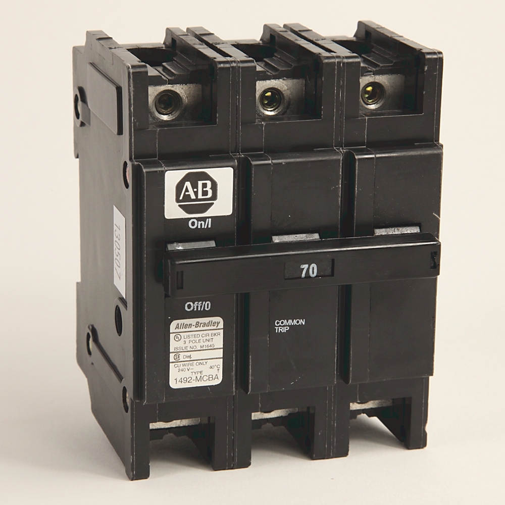 Product image for Breaker circuit 3-pole 70A 240V 1" wide