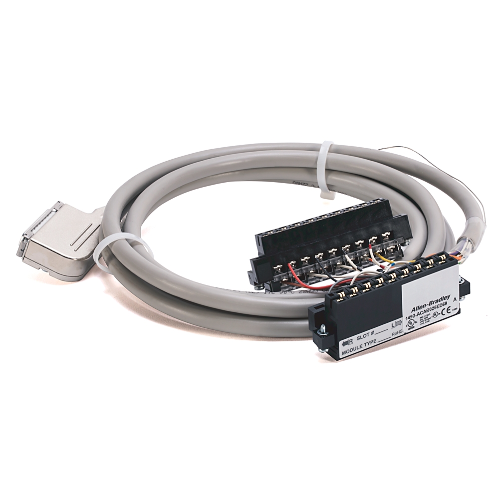 Product image for Cable pre-wired analog EE69-type 25-pin D 22AWG 2.5m