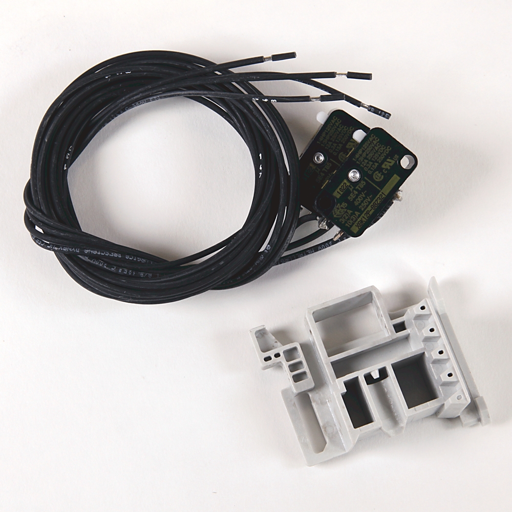 Product image for Contact auxiliary NC early break handle 400V