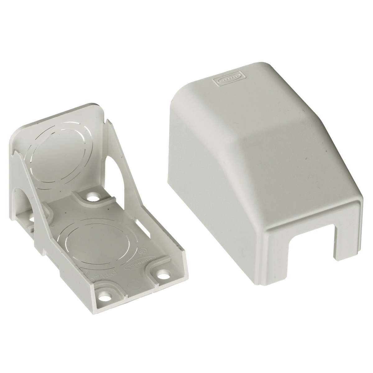 Product image for HUB PT12CA PREMISTRAK CONDUIT ADAP ALSO USED AS RIGHT OR LEFT TWISTED ELBOW OR TEE