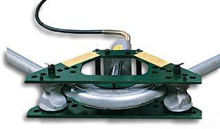 Product image for (1-1/4" X 2") One-Shot and (2-1/2" X 4") Segment Rigid Conduit Bender with 755 Hand Hydraulic Pump