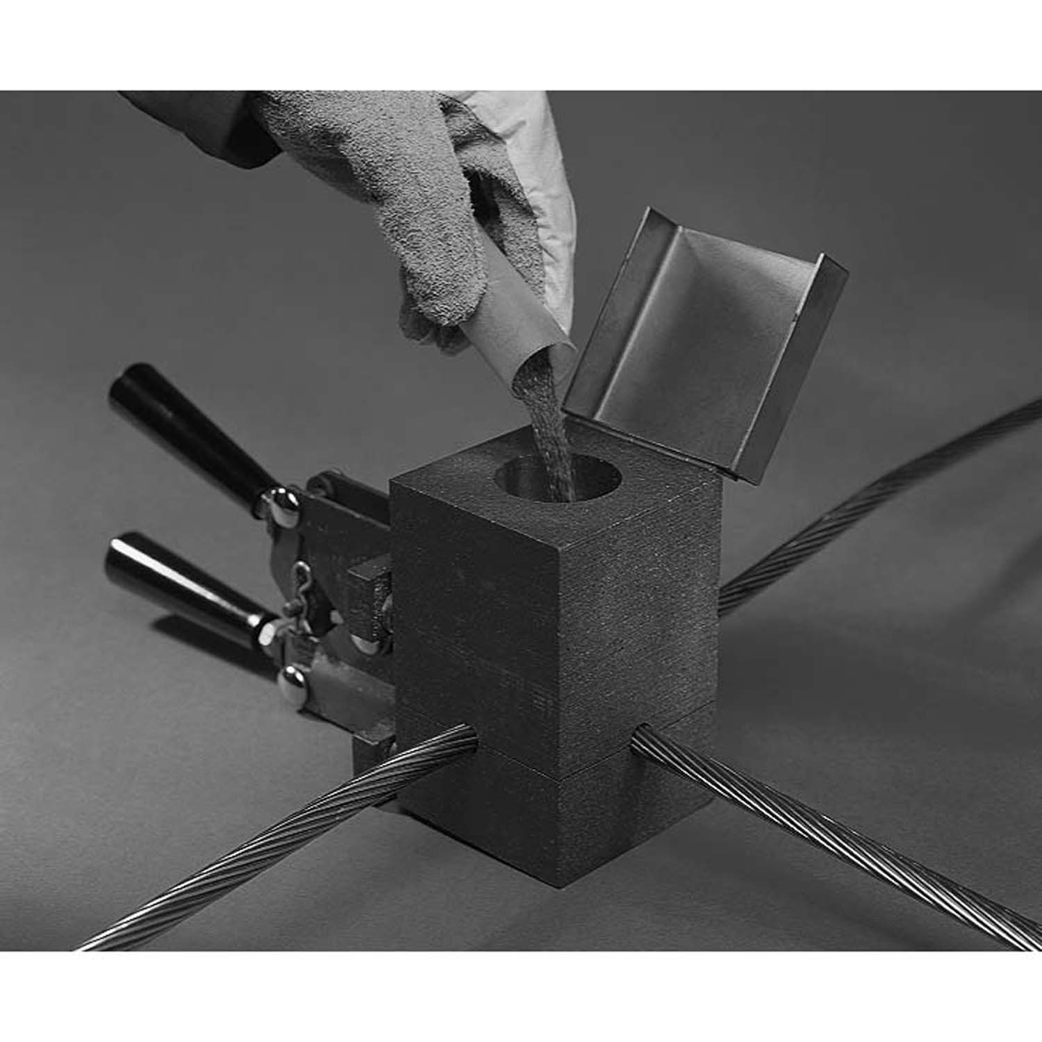 Product image for BLACKBURN POWDER 90 GRAMS