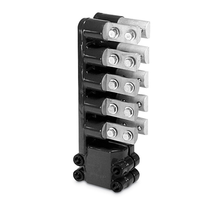 Product image for CLAMPON TRANS HORIZ CONN 4OUTL CU