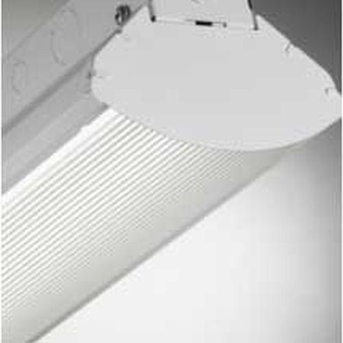 Product image for SV SERIES T5 STRIP LOUVER WITH 4FT REFL
