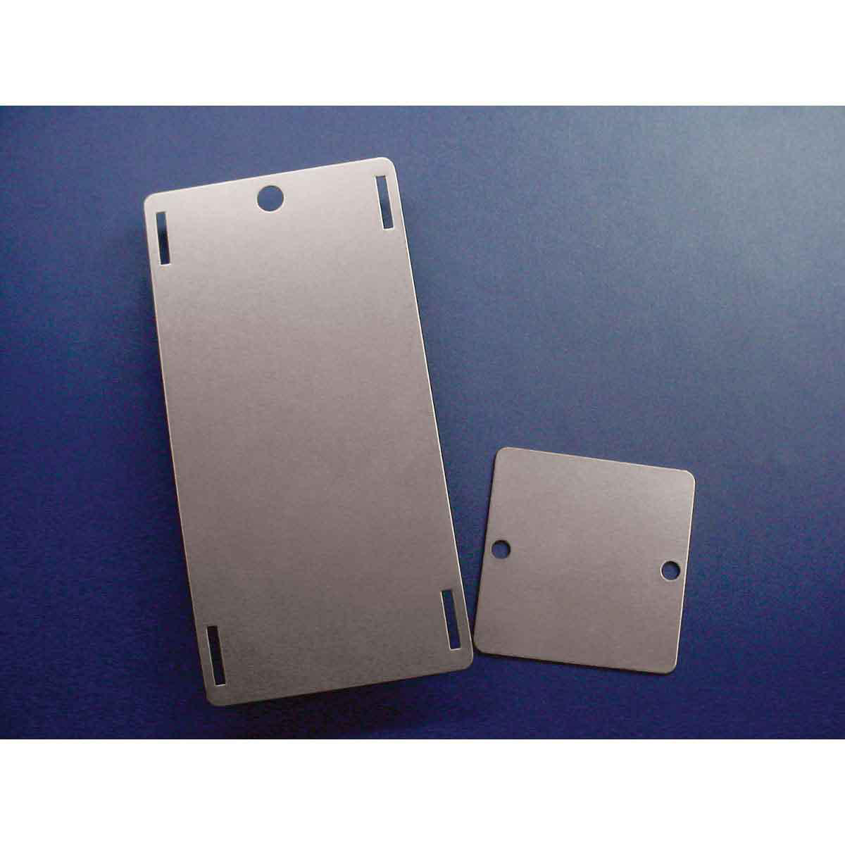 Product image for Blank Tags, 2.5" H x 5" W, Steel, Black