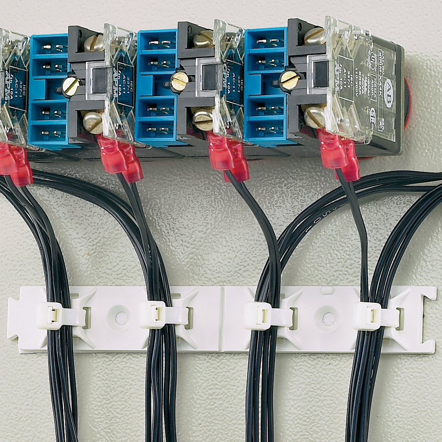 Product image for MULTIPLEBRIDGECABLETIE,ADH,4-WAY,BL,PK25