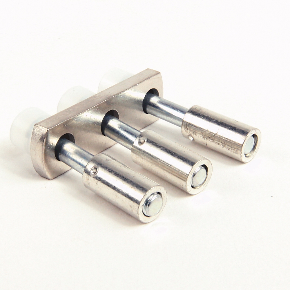 Product image for IEC Center Jumper, 3 PL 11mm, Screw
