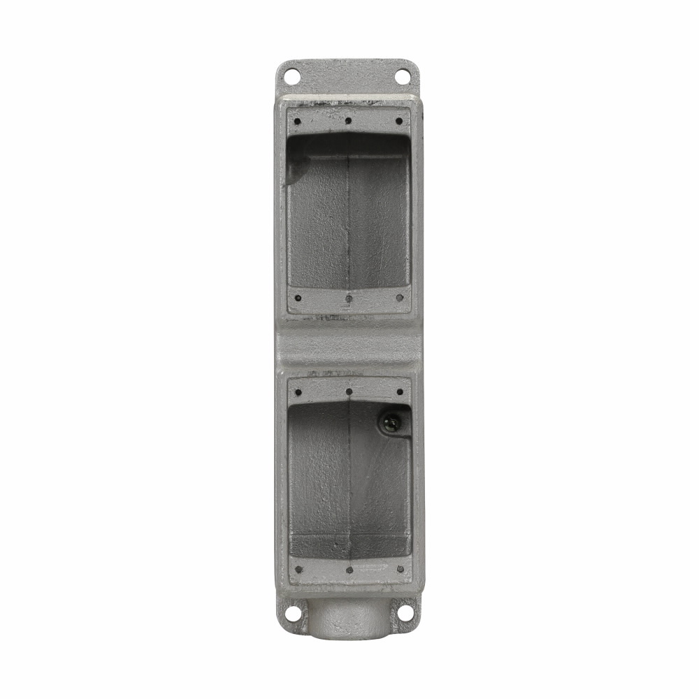 Product image for 3/4 NPT CST IRN BX TWO GNG MTG LUGS TNDM