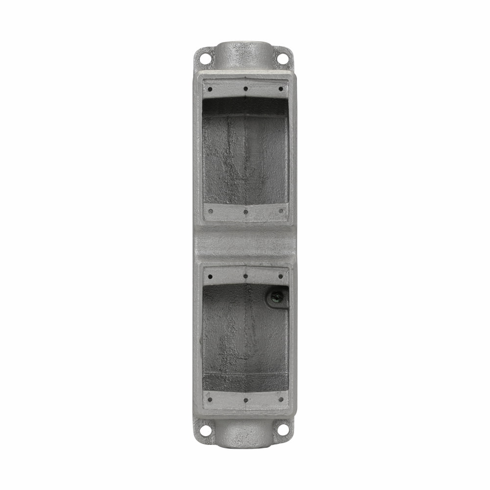 Product image for 3/4 NPT CST IRN BX TWO GNG MTG LUGS TNDM