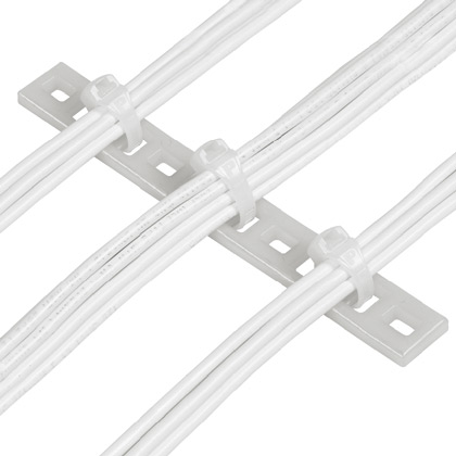 Product image for PANDUIT MTP1S-E10-C PLATE MULTIPLE TIE 1BUNDLE M-S #10SCREW NAT 100/PACK