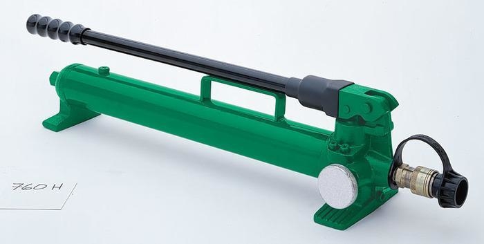 Product image for Pump hydraulic two-speed hand operated