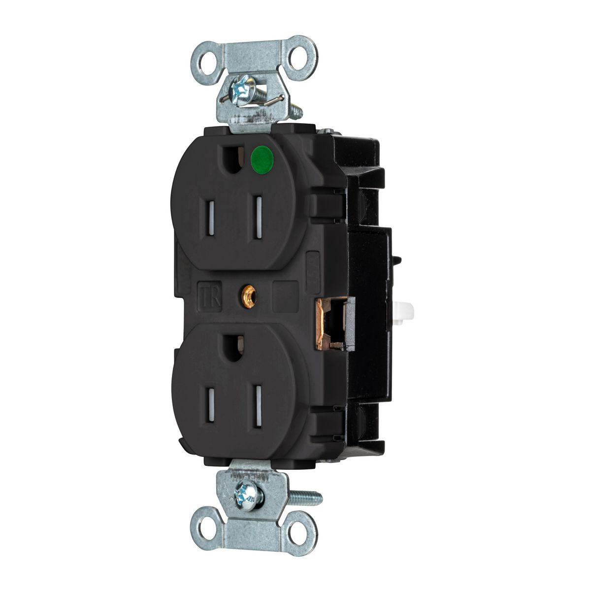 Product image for EDGE, PRO RCPT, HG, TR, 15A 125V, BK