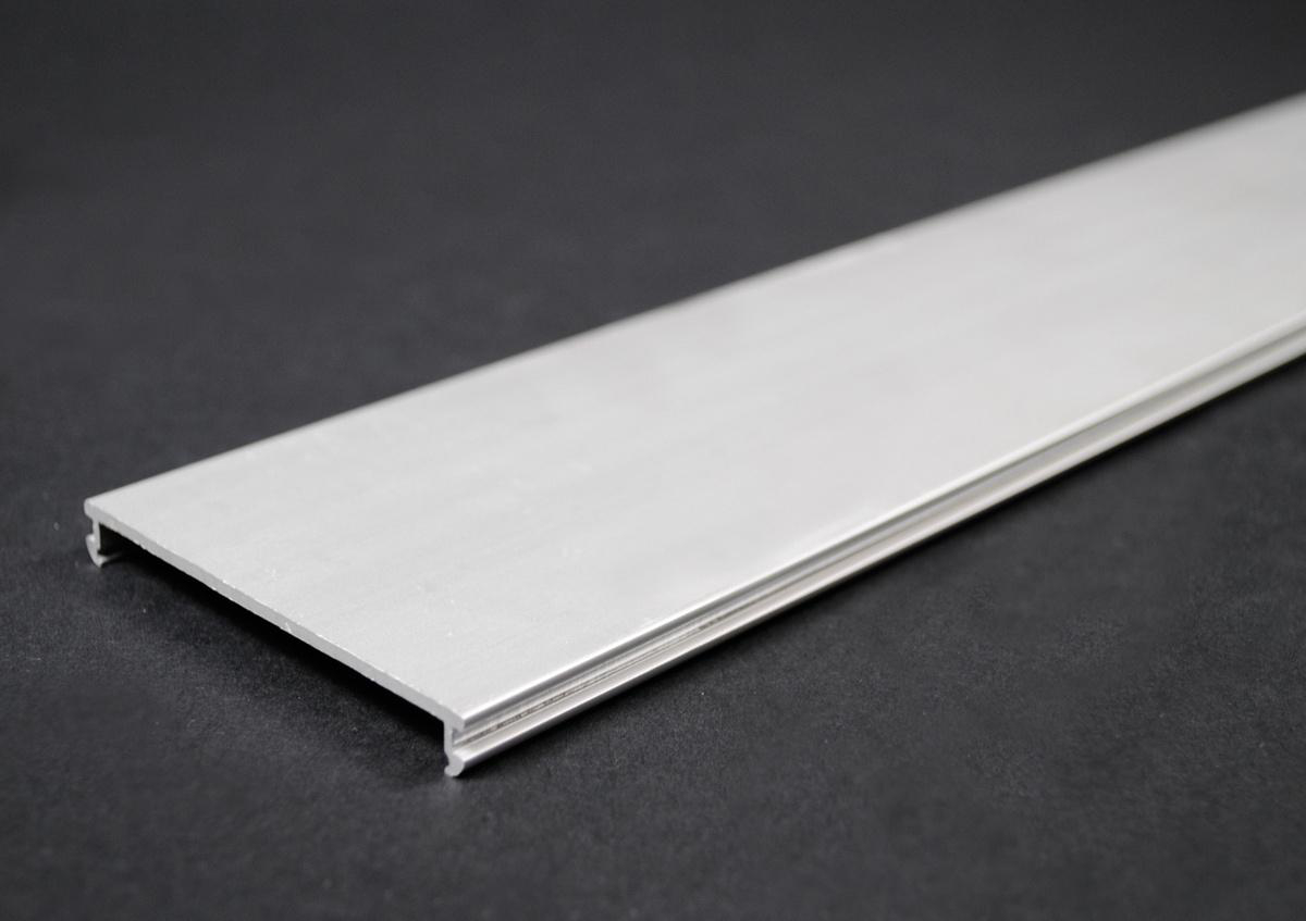 Product image for Cover raceway aluminium satin 2-7/8x0.06"