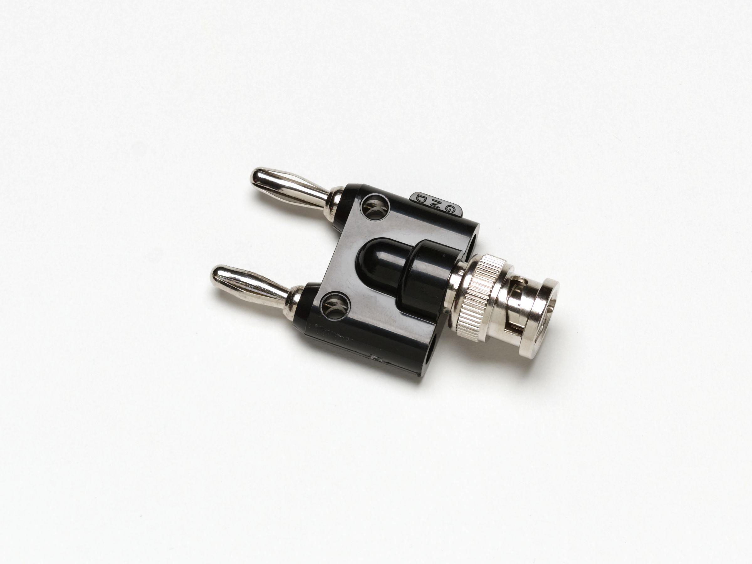 Product image for BNC FEMALE TO DOUBLE STACKING BANANA PLG