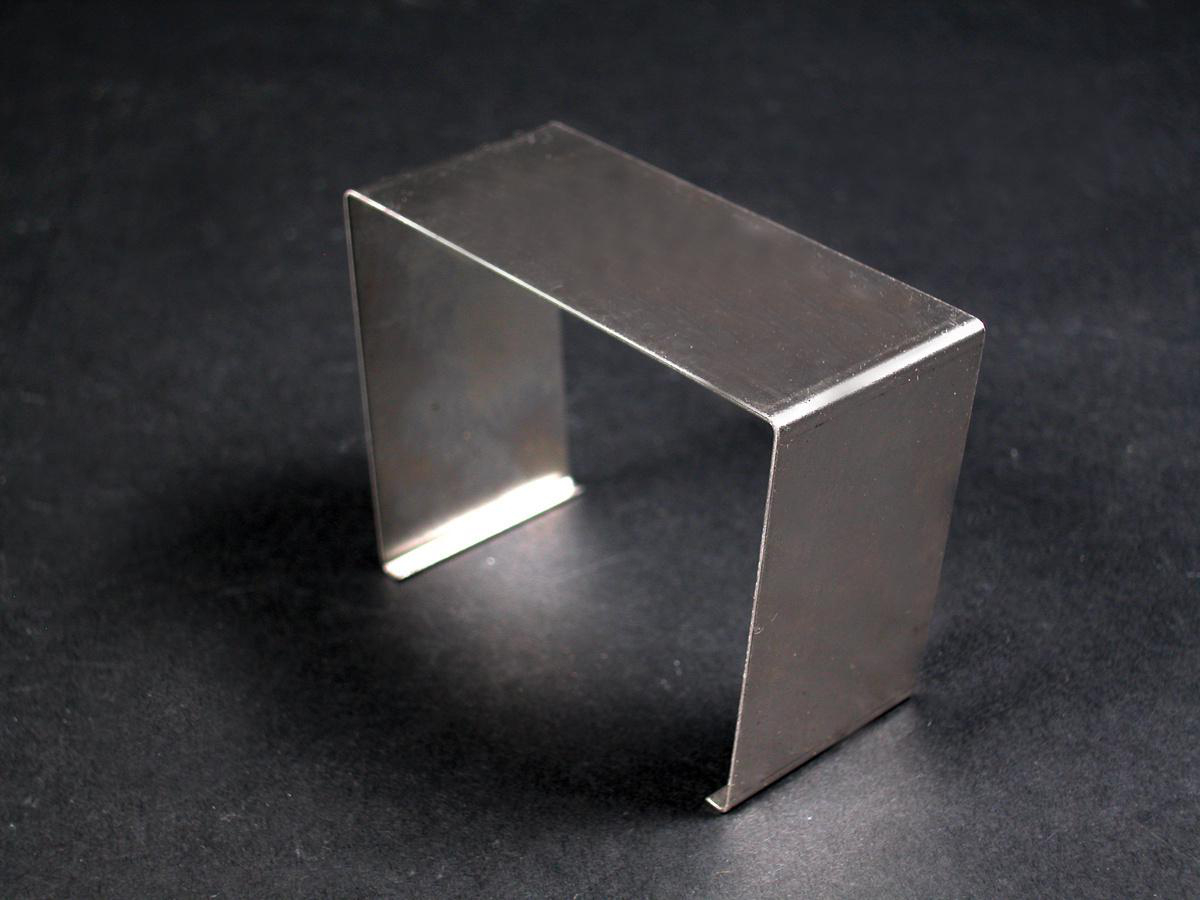 Product image for ALA4800 Cover Clip Fitting