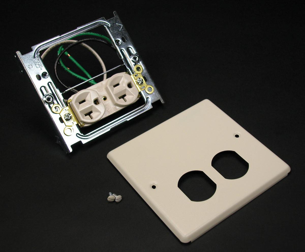 Product image for Cover 2-gang 1-duplex receptacle steel grey 4-3/4x5-1/8"