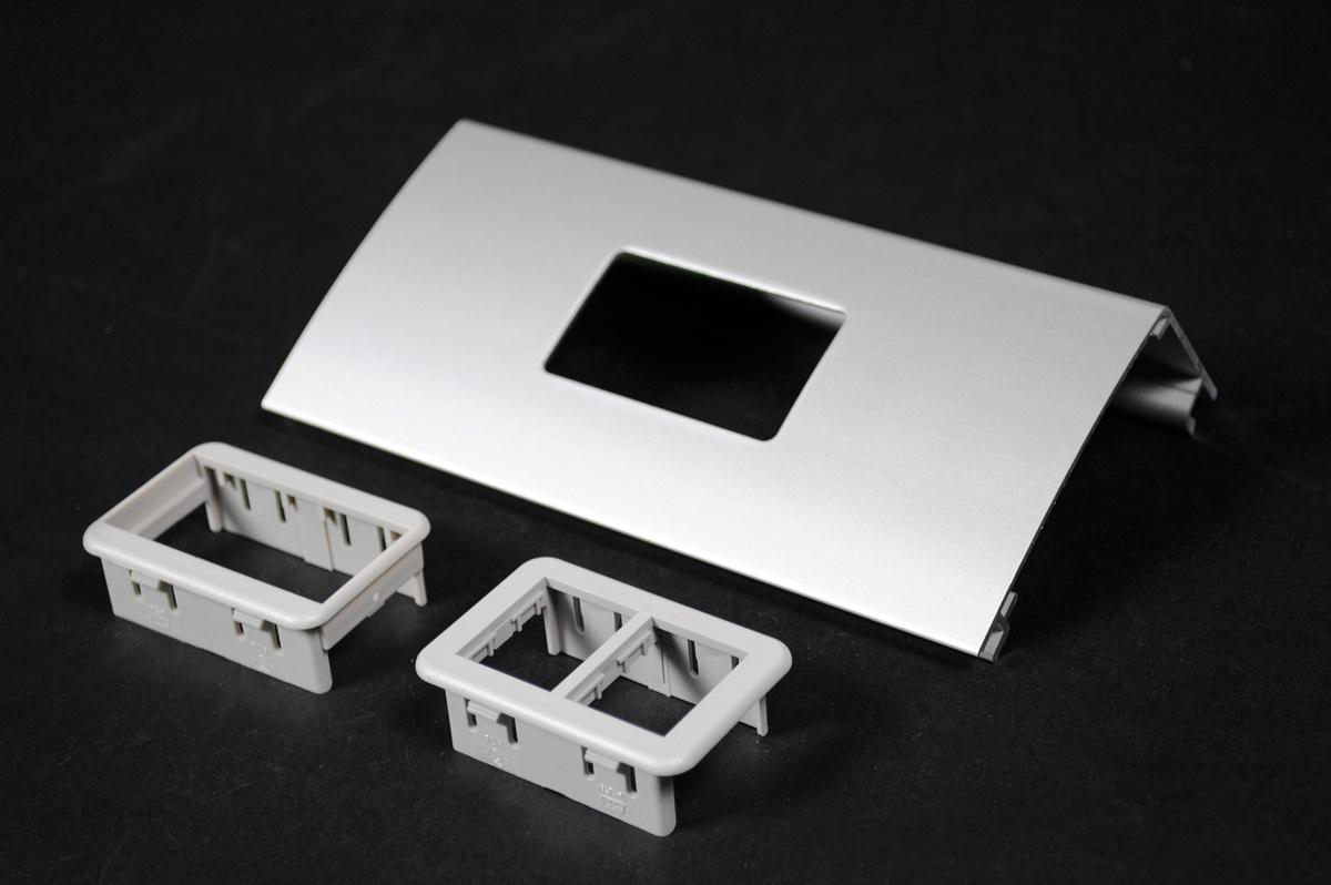 Product image for ALDS4000 Single Channel 2A Mini Adapter Device Plate Fitting