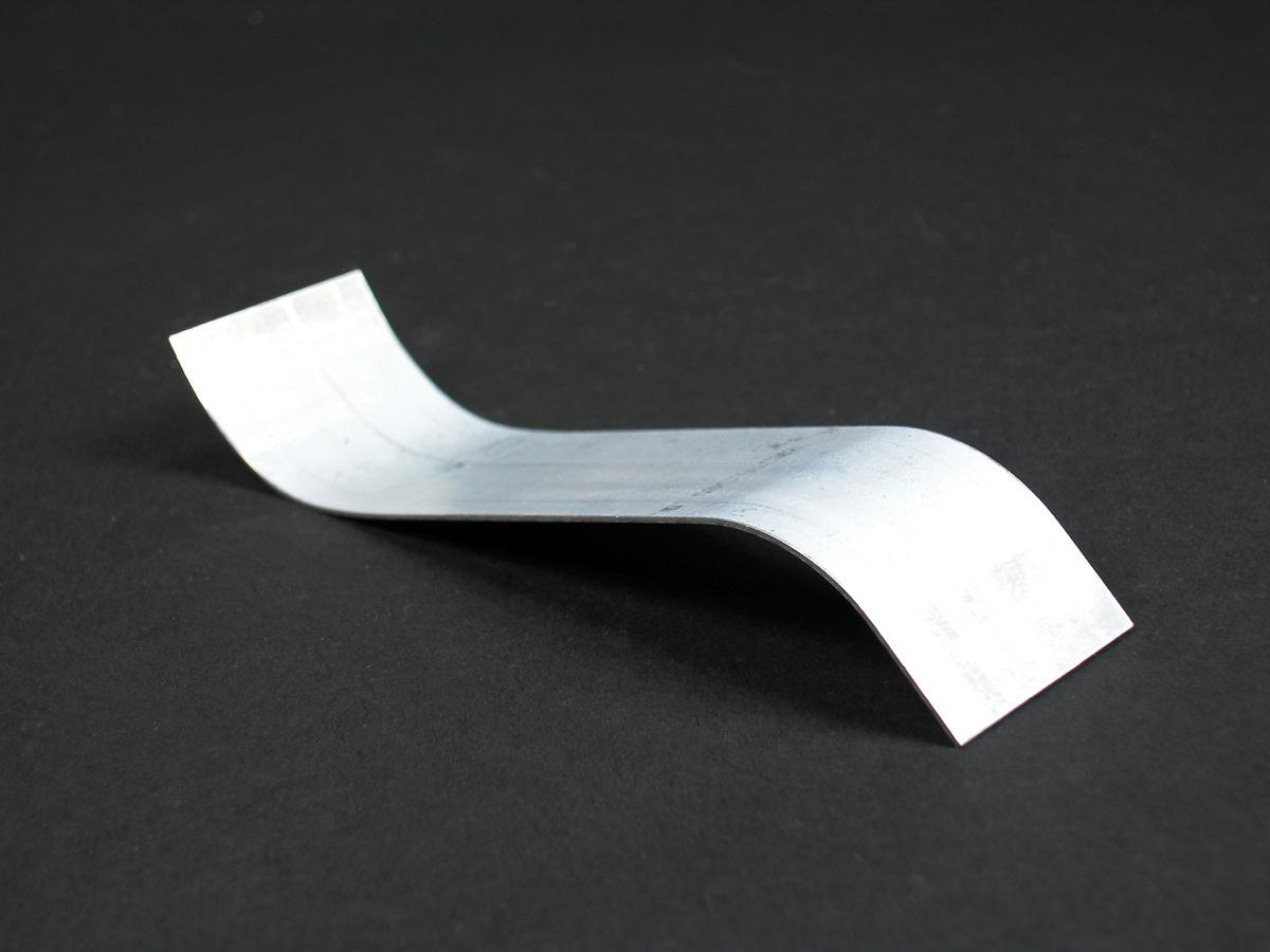 Product image for Clip wire steel grey 1-1/2"