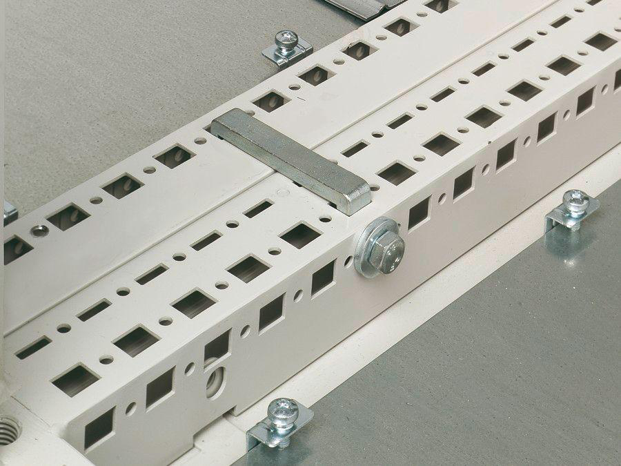 Product image for TS BAYING CLAMP HORIZONTAL