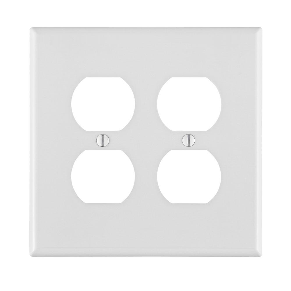 Product image for Wallplate midway 2-gang duplex receptacle white