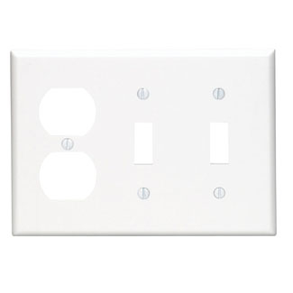 Product image for Wallplate combination 3G 2 toggle 1 duplex white