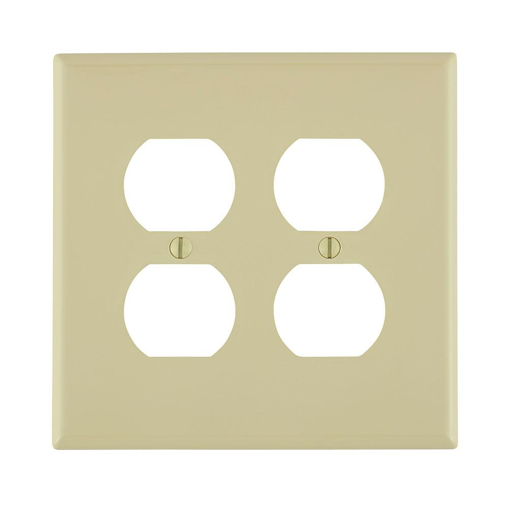 Product image for Wallplate midway 2-gang duplex receptacle thermoplastic ivory