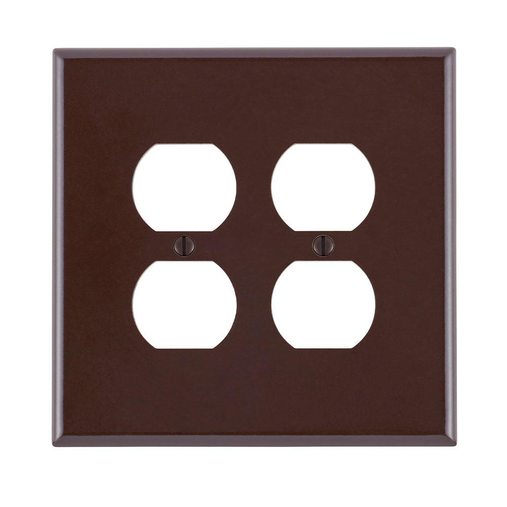 Product image for Wallplate oversize 2-gang duplex receptacle thermoset brown