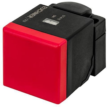 euc111145
